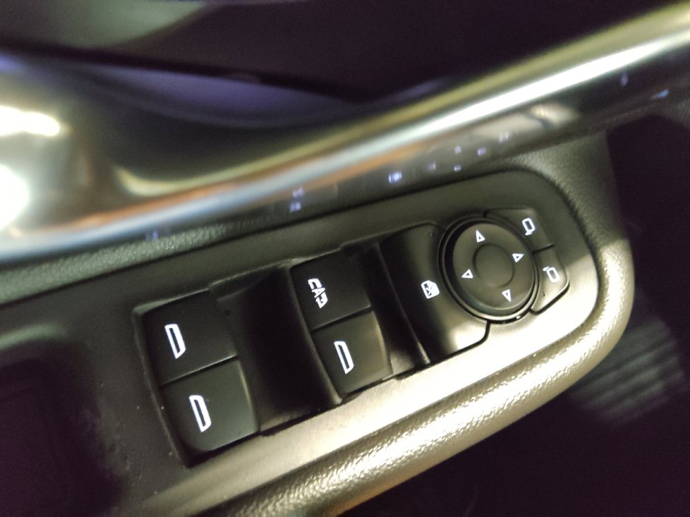 Used 2018 GMC Terrain SLE w/ Driver Convenience Package FWD image 27