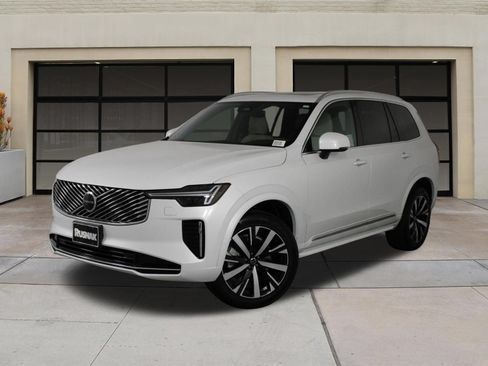 Certified 2026 Volvo XC90 B5 Core AWD/4WD image 3