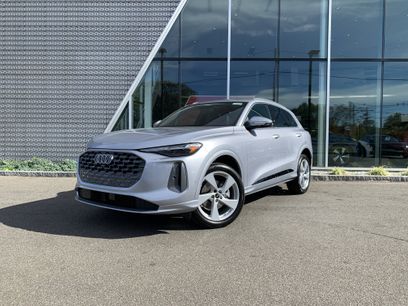 New 2025 Audi Q5 Premium Plus