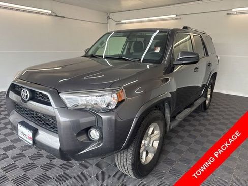 Used 2019 Toyota 4Runner SR5 RWD image 5
