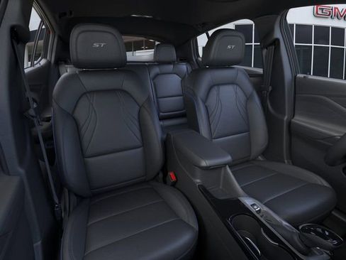 New 2026 Buick Envista Sport Touring image 16