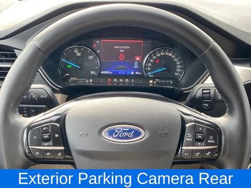 Used 2021 Ford Escape SE w/ Convenience Package image 9