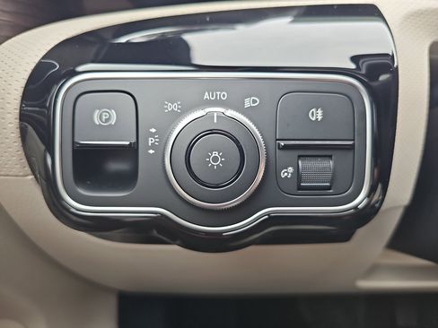Certified 2026 Mercedes-Benz CLA 250 image 29