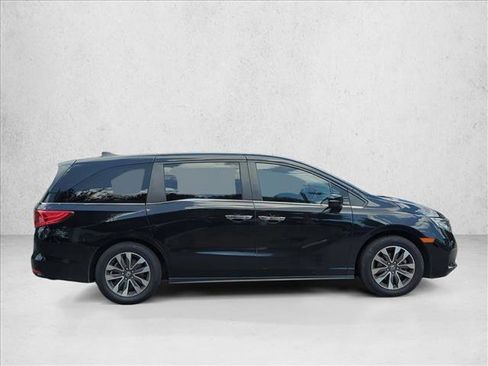 Used 2023 Honda Odyssey EX-L image 4