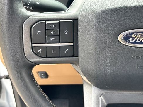 Used 2026 Ford F250 Lariat image 18