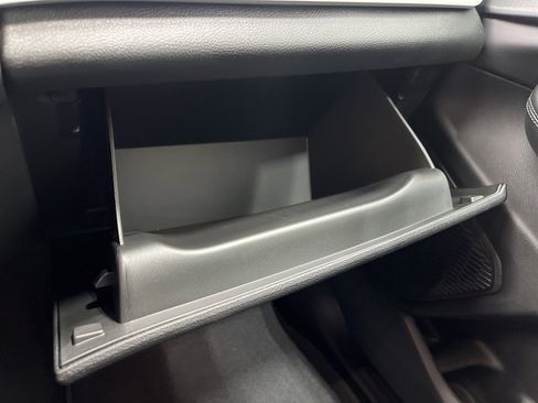 New 2025 Jeep Grand Cherokee Altitude image 21