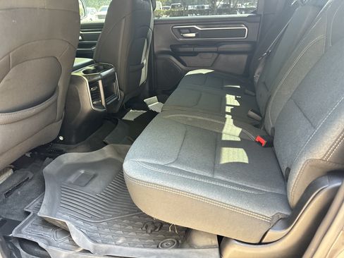 Used 2021 RAM 1500 Big Horn RWD image 19