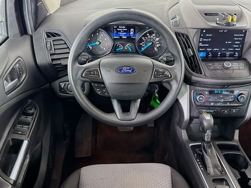 Used 2017 Ford Escape SE w/ Equipment Group 201A image 16
