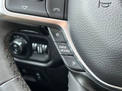 Used 2025 RAM 1500 Big Horn image 35