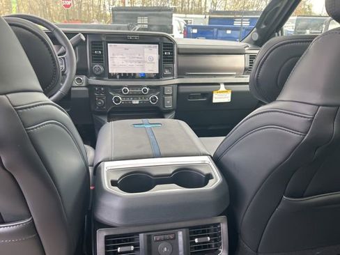 New 2026 Ford F350 Platinum w/ FX4 Off-Road Package AWD/4WD image 21