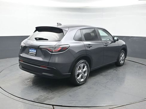 Used 2024 Honda HR-V LX image 6