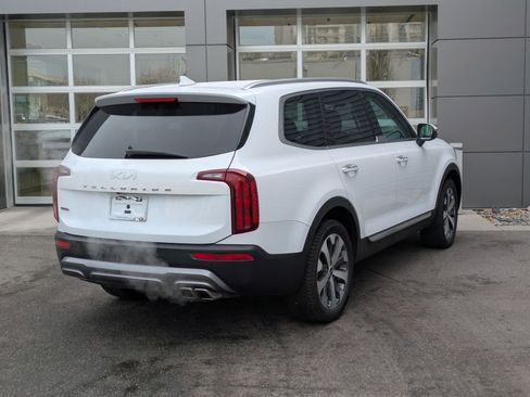 Used 2022 Kia Telluride S image 5