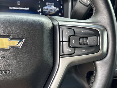 Used 2025 Chevrolet Silverado 1500 LT AWD/4WD image 21