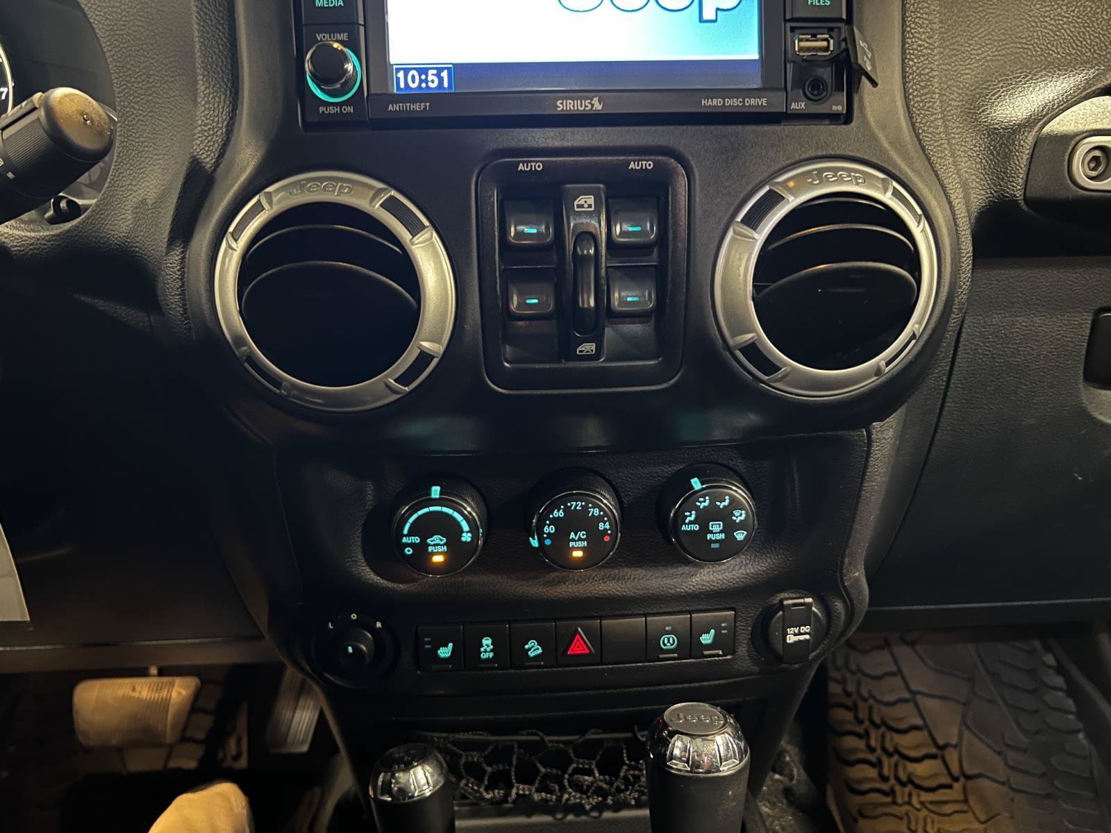 Used 2014 Jeep Wrangler Unlimited Rubicon w/ Dual Top Group AWD/4WD image 17