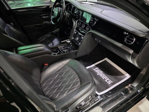Used 2017 Bentley Mulsanne image 22