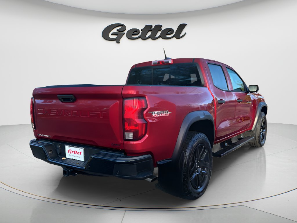 Used 2025 Chevrolet Colorado Trail Boss AWD/4WD image 5