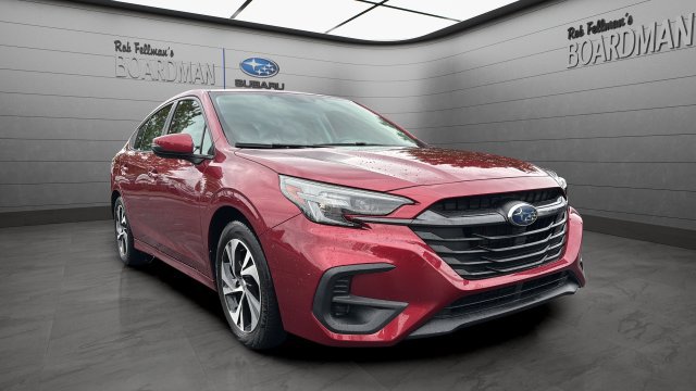 Used 2025 Subaru Legacy Premium AWD/4WD image 2