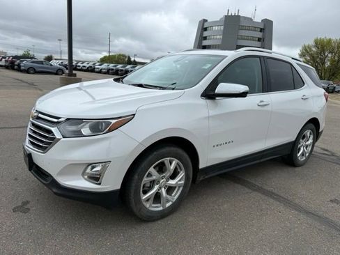 Used 2019 Chevrolet Equinox Premier AWD/4WD image 6