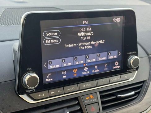 Used 2024 Nissan Altima 2.5 SV image 34