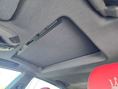 Used 2018 Maserati Quattroporte S GranLusso image 17