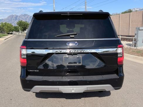 Used 2019 Ford Expedition Max Limited AWD/4WD image 3