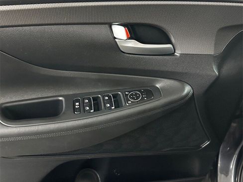 Used 2020 Hyundai Santa Fe SEL image 9