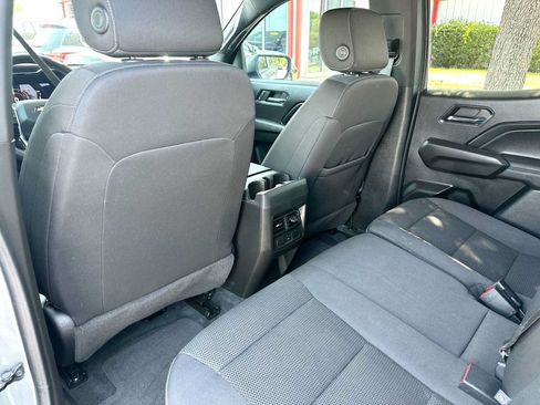 Used 2023 Chevrolet Colorado LT w/ LT Convenience Package II RWD image 24