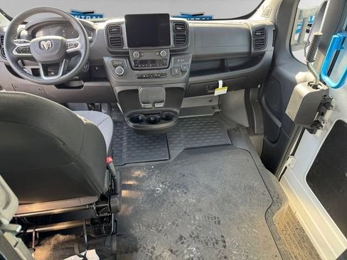 New 2024 RAM ProMaster 3500 w/ Delivery Van Package FWD image 15