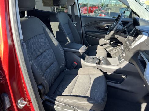 Used 2024 GMC Terrain SLE AWD/4WD image 23