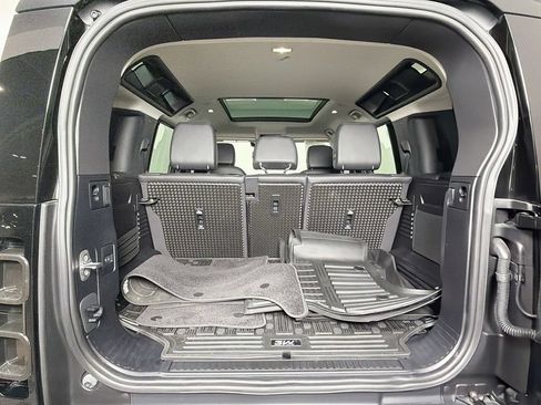 Certified 2024 Land Rover Defender 110 S AWD/4WD image 28