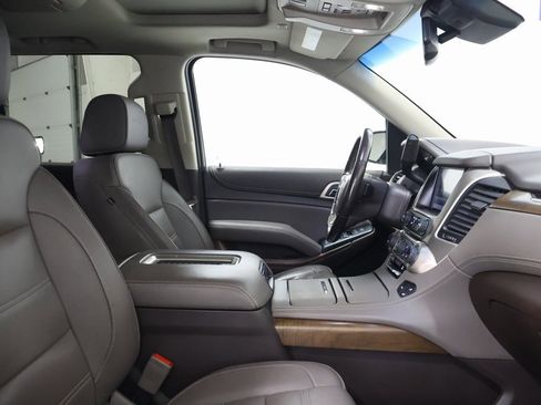 Used 2019 GMC Yukon Denali w/ Denali Ultimate Package image 21