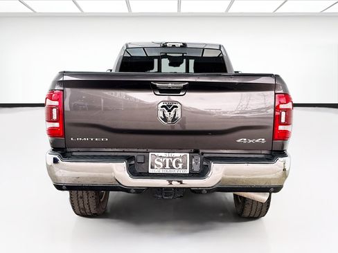 Used 2022 RAM 3500 Limited AWD/4WD image 5
