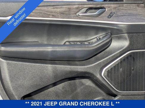 Used 2021 Jeep Grand Cherokee L Limited image 13