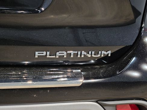 New 2026 Toyota Highlander Platinum AWD/4WD image 25
