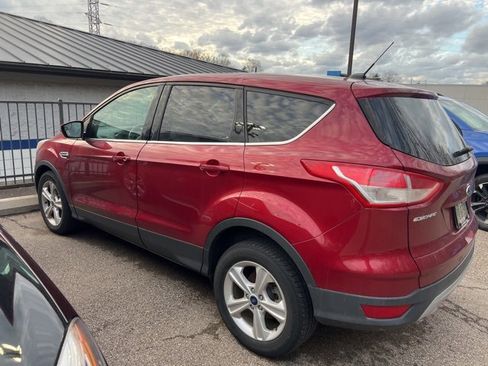 Used 2014 Ford Escape SE image 4
