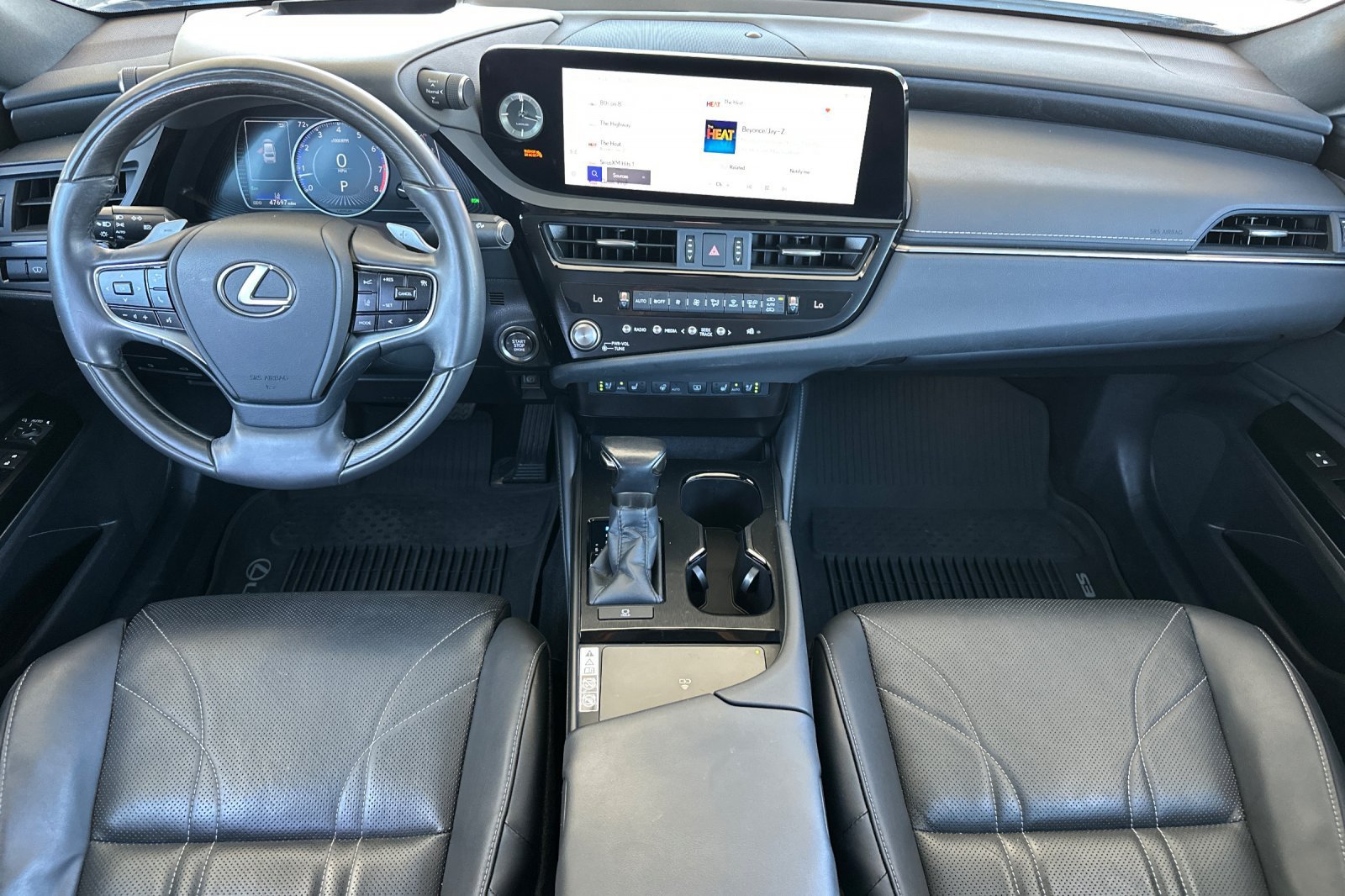 Used 2023 Lexus ES 350 Ultra Luxury w/ Accessory Package (Z2) FWD image 16