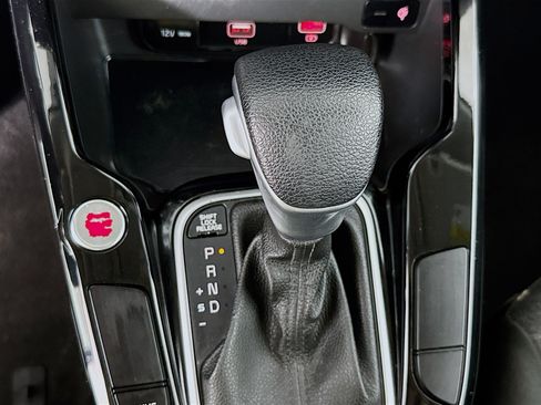 Used 2022 Kia Soul S FWD image 18