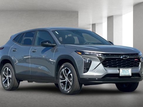 New 2026 Chevrolet Trax RS w/ Driver Confidence Package FWD image 1