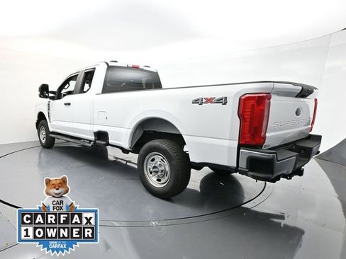 Used 2023 Ford F250 XL w/ XL Chrome Package image 7