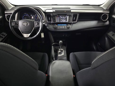 Used 2016 Toyota RAV4 XLE AWD/4WD image 11