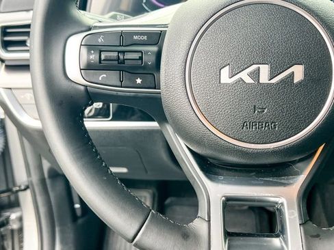 Certified 2024 Kia Sportage EX image 25
