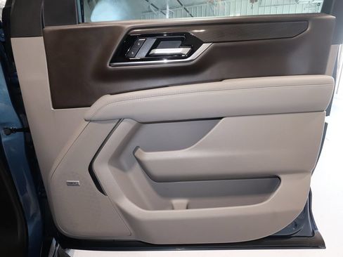 Certified 2026 GMC Yukon Elevation w/ Elevation Premium Package AWD/4WD image 21