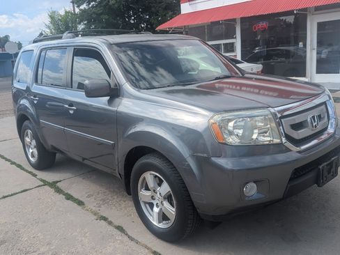 Used 2010 Honda Pilot EX image 3