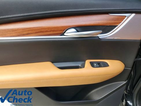 Certified 2024 Cadillac XT5 Premium Luxury w/ Technology Package FWD image 14