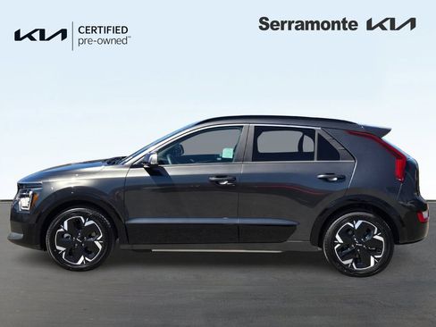 Certified 2024 Kia Niro Wind w/ Wind Preserve Package FWD image 7
