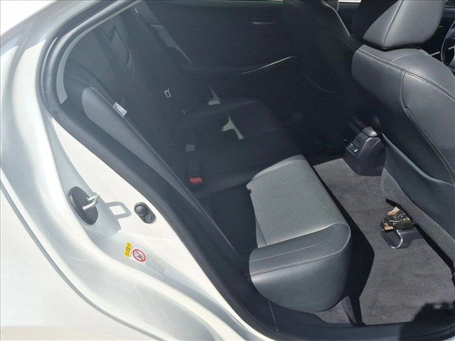 Used 2018 Lexus IS 300 w/ Accessory Package 2 RWD image 18