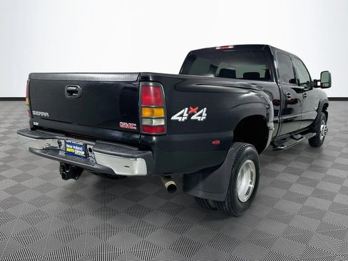 Used 2007 GMC Sierra 3500 SLT w/ Heavy-Duty Power Package AWD/4WD image 7
