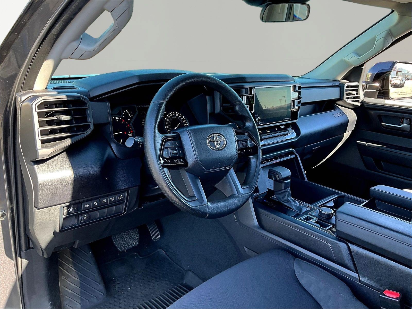 Used 2023 Toyota Tundra SR5 w/ SR5 Convenience Package AWD/4WD image 18
