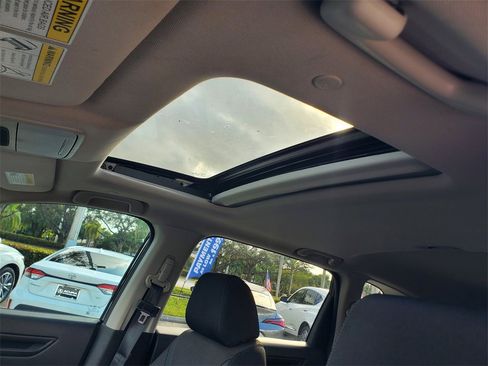 Used 2023 Honda CR-V EX image 17