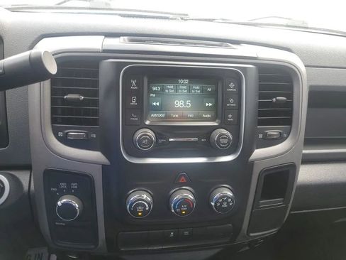 Used 2017 RAM 1500 Express AWD/4WD image 13